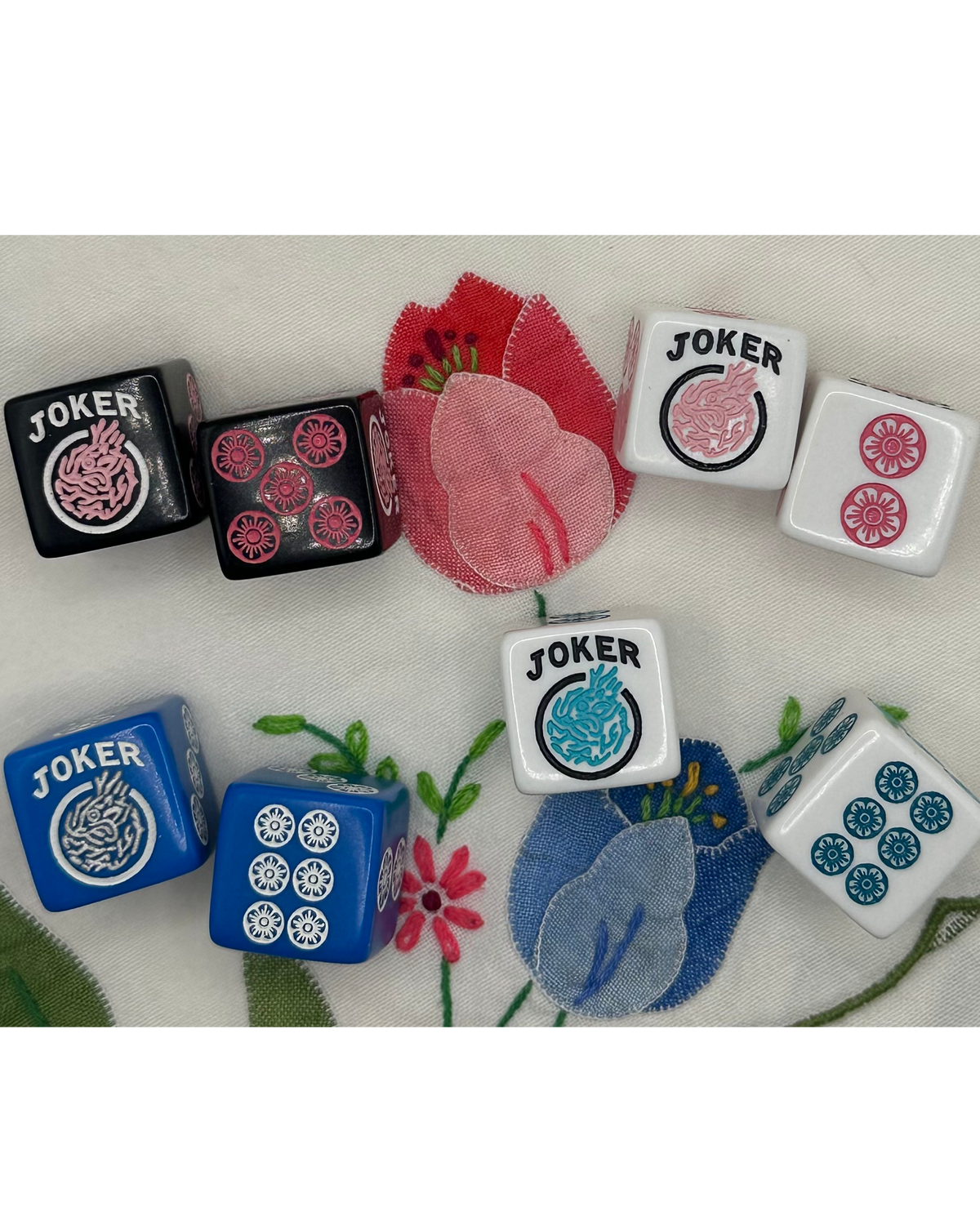 One Joker Away - one pair of white 19mm size dice with turquoise and teal blue