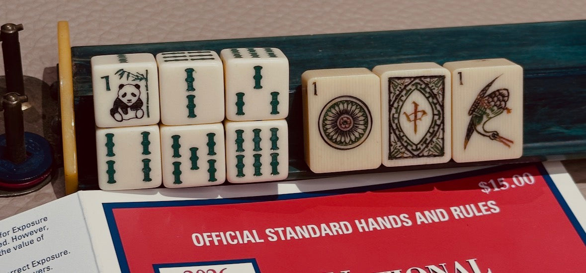 Panda Bear Bamboo - one pair of slightly larger 19 mm ivory dice with panda bear and bam designs