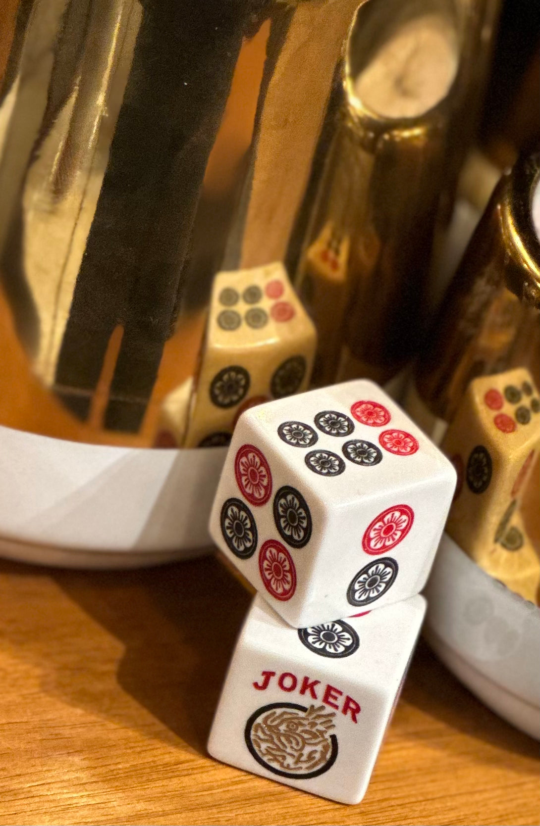 Jumbo Golden Joker  - one pair of Jumbo 25mm white dice with red, black and golden accents