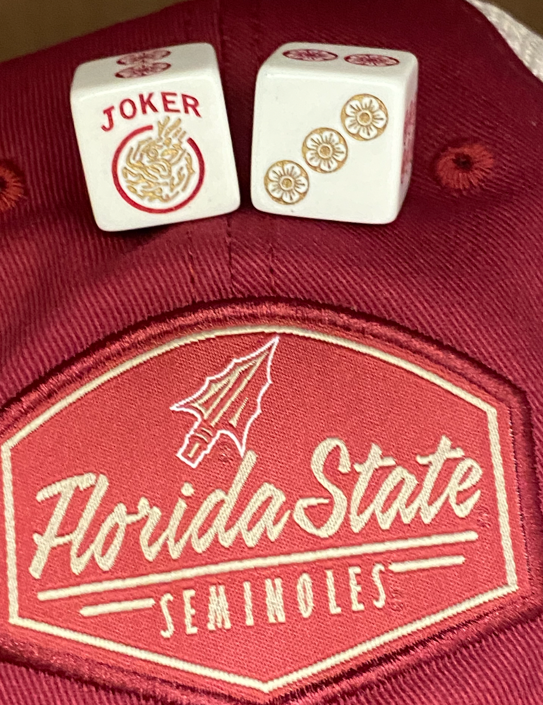 Team Spirit Collection - One pair of Garnet (Maroon) & Gold Joker Mahjong Dice™ - Go Team!